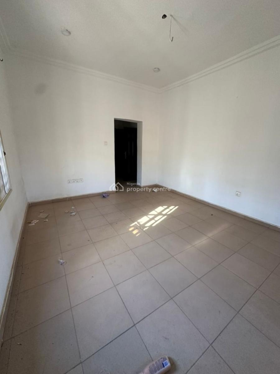 Well Finished 3bedroom Apartment, Gwarinpa Extension, Gwarinpa, Abuja, Flat / Apartment for Rent