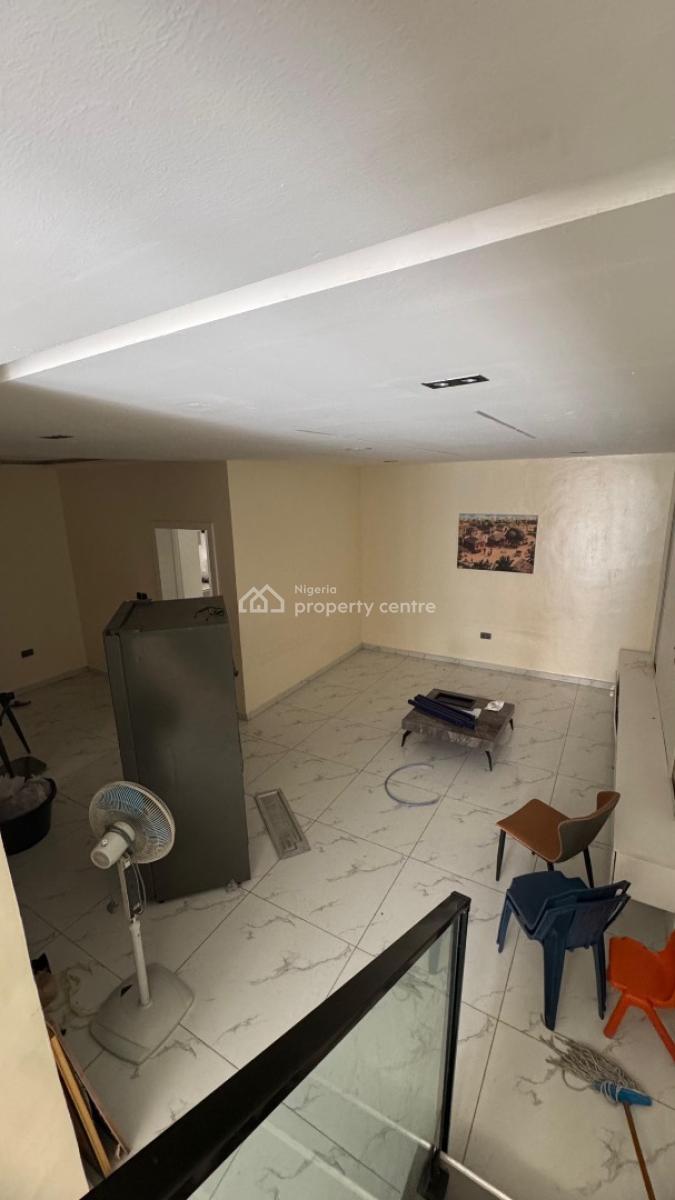 Semi Detached 4 Bedroom Terrace, Lekki Phase 1, Lekki, Lagos, Terraced Duplex for Rent