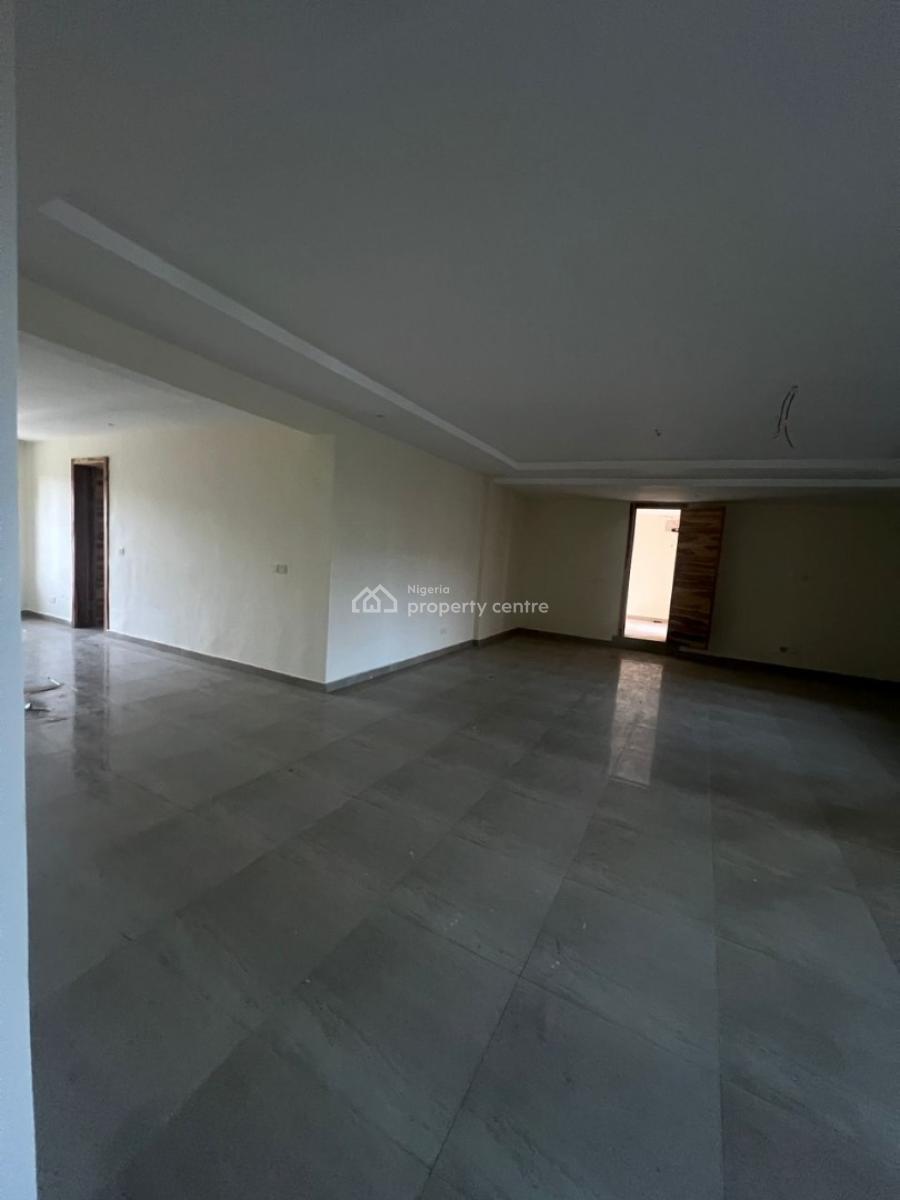 2 Bedroom Apartment - in a Serviced Estate, Lekki Phase 1, Lekki, Lagos, Flat / Apartment for Sale
