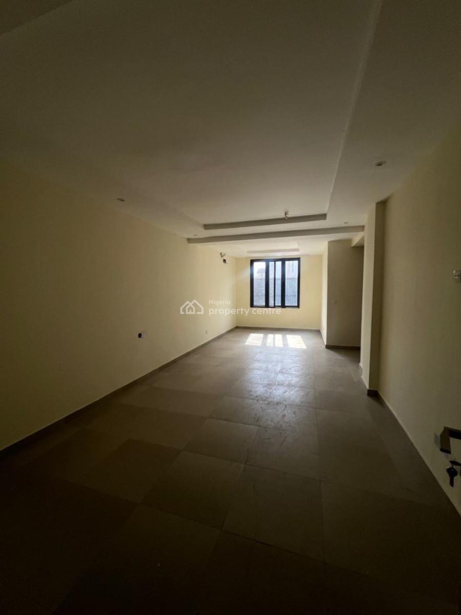 2 Bedroom Apartment - in a Serviced Estate, Lekki Phase 1, Lekki, Lagos, Flat / Apartment for Sale