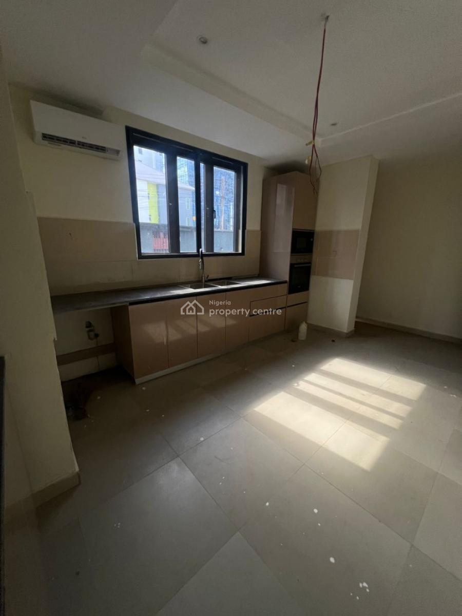 3 Bedroom Apartment with Bq + Gym & Swimming Pool, Lekki Phase 1, Lekki, Lagos, Flat / Apartment for Sale