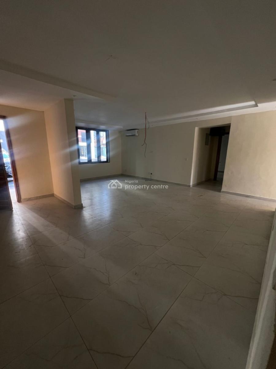 3 Bedroom Apartment with Bq + Gym & Swimming Pool, Lekki Phase 1, Lekki, Lagos, Flat / Apartment for Sale