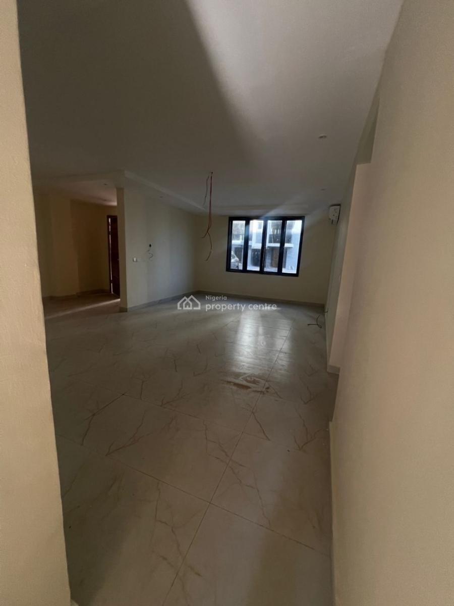 3 Bedroom Apartment with Bq + Gym & Swimming Pool, Lekki Phase 1, Lekki, Lagos, Flat / Apartment for Sale