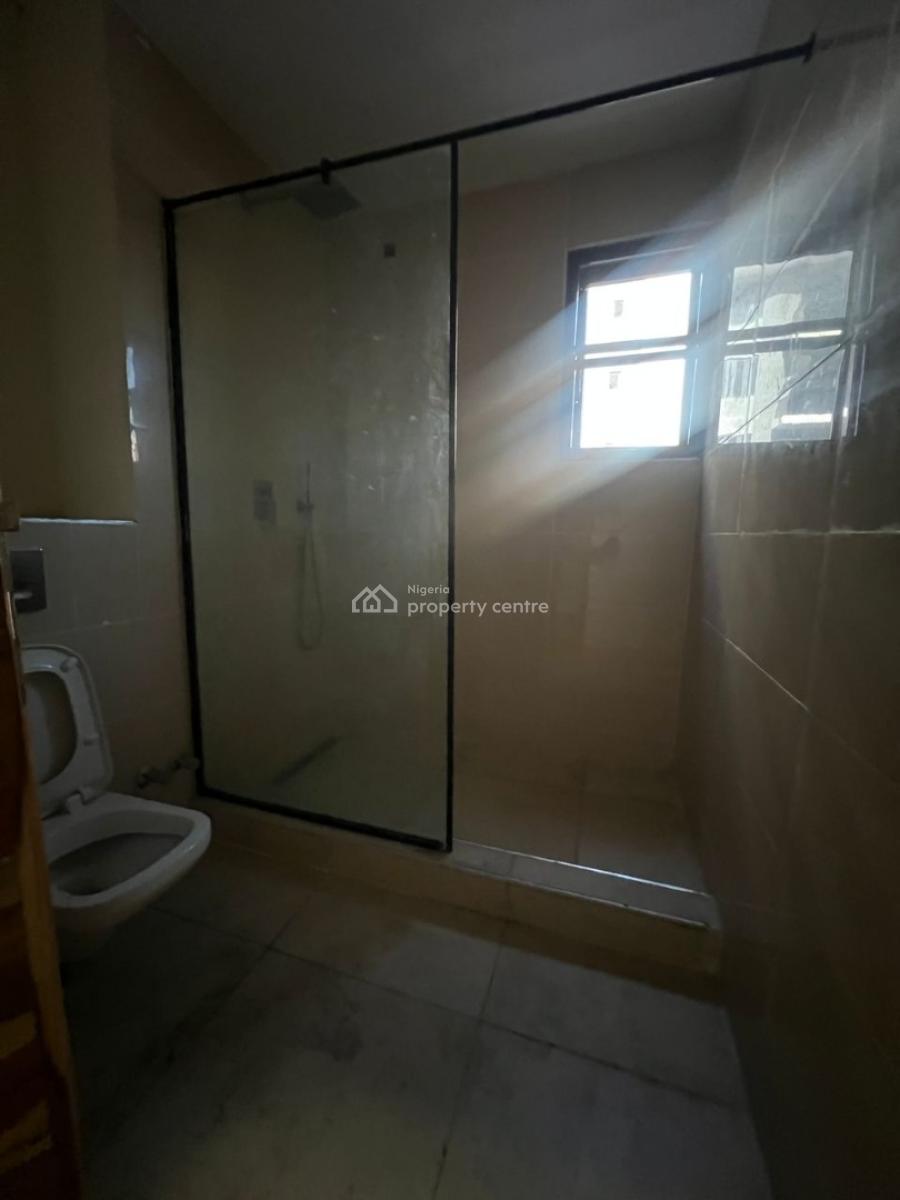 3 Bedroom Apartment with Bq + Gym & Swimming Pool, Lekki Phase 1, Lekki, Lagos, Flat / Apartment for Sale