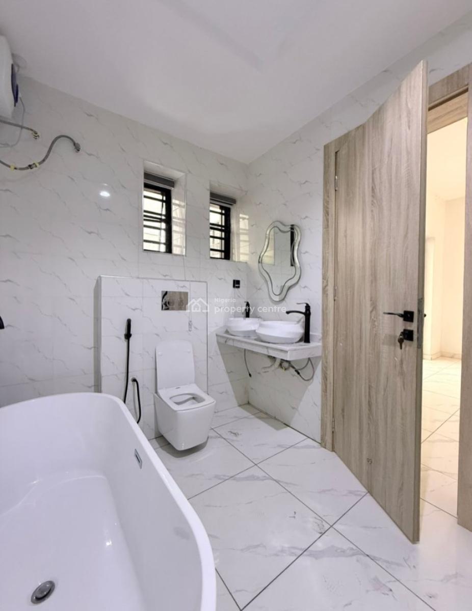 4 𝐁𝐄𝐃𝐑𝐎𝐎𝐌 𝐒𝐄𝐌𝐈 𝐃𝐄𝐓𝐀𝐂𝐇𝐄𝐃 𝐃𝐔𝐏𝐋𝐄𝐗, Orchid, Lekki, Lekki Phase 2, Lekki, Lagos, Semi-detached Duplex for Rent