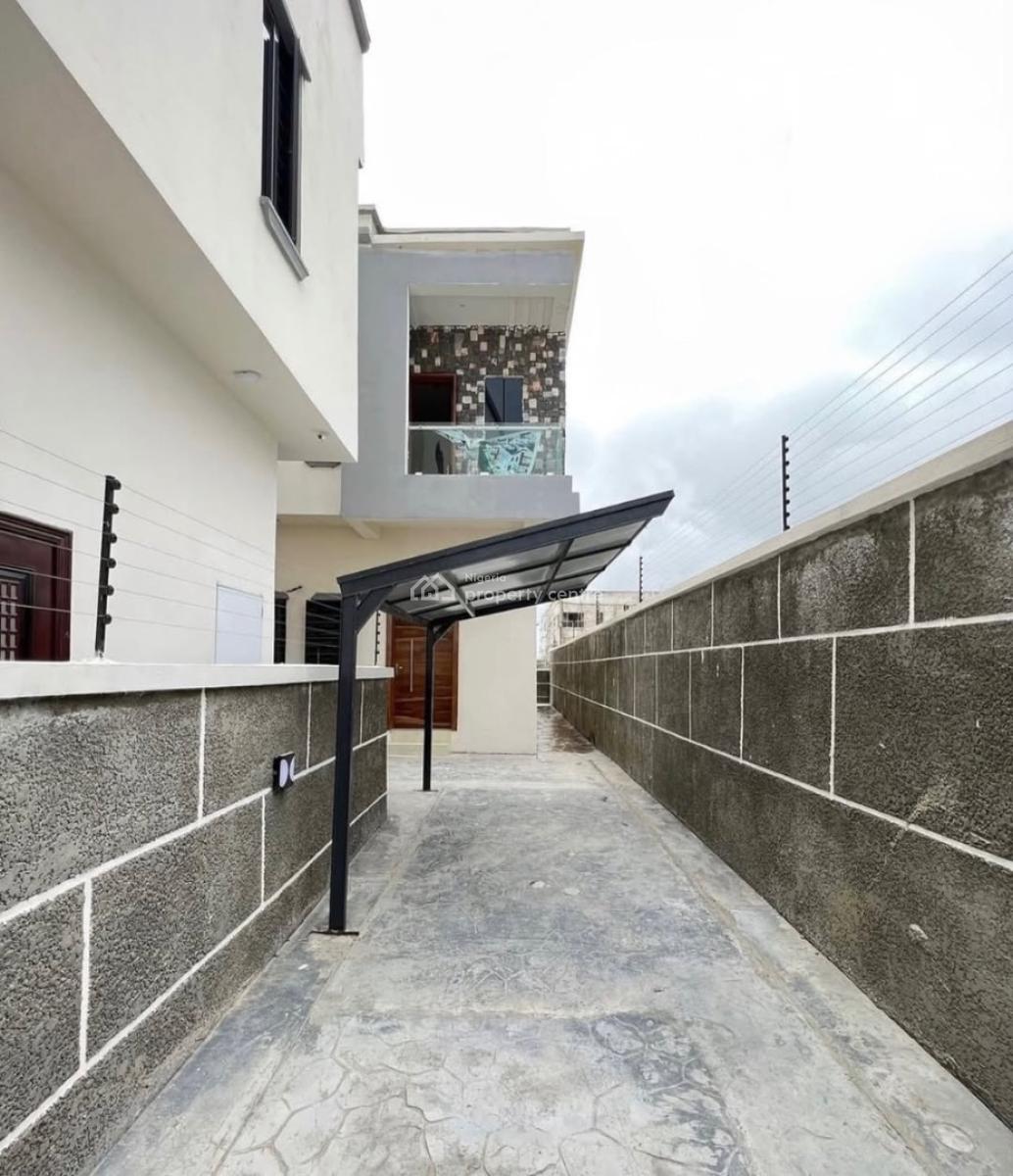 4 𝐁𝐄𝐃𝐑𝐎𝐎𝐌 𝐒𝐄𝐌𝐈 𝐃𝐄𝐓𝐀𝐂𝐇𝐄𝐃 𝐃𝐔𝐏𝐋𝐄𝐗, Orchid, Lekki, Lekki Phase 2, Lekki, Lagos, Semi-detached Duplex for Rent