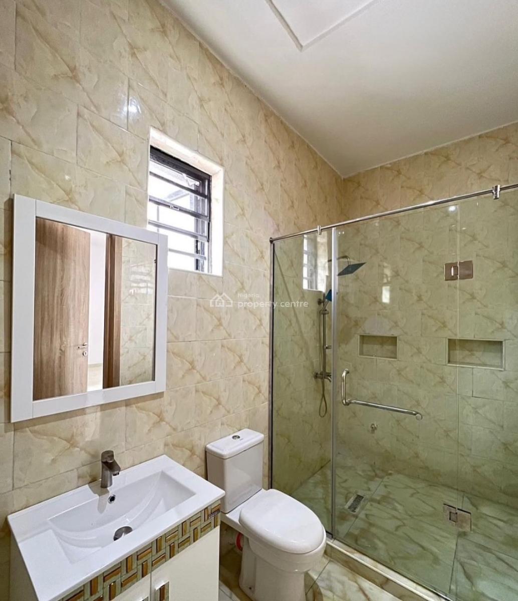 4 𝐁𝐄𝐃𝐑𝐎𝐎𝐌 𝐒𝐄𝐌𝐈 𝐃𝐄𝐓𝐀𝐂𝐇𝐄𝐃 𝐃𝐔𝐏𝐋𝐄𝐗, Orchid, Lekki, Lekki Phase 2, Lekki, Lagos, Semi-detached Duplex for Rent