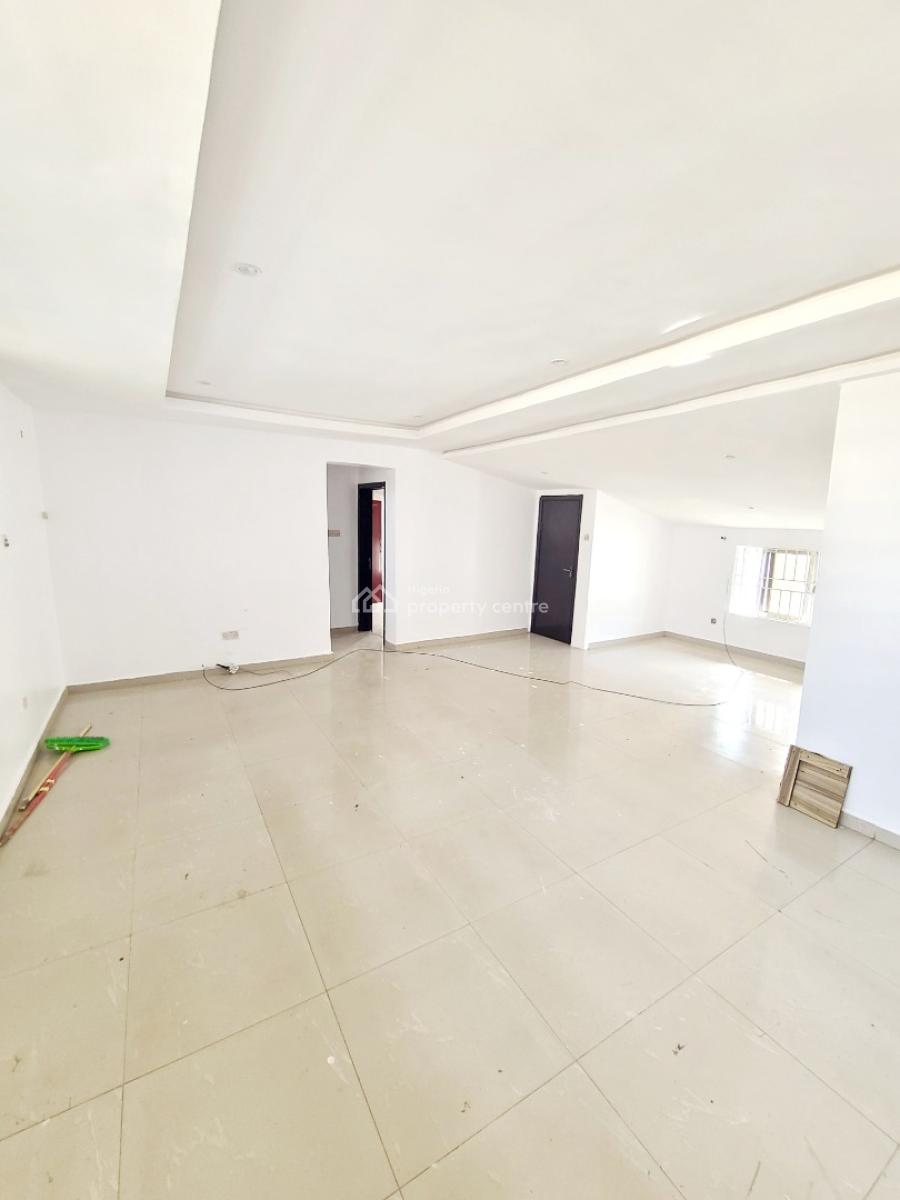 Newly Renovated 2 Bedroom Flat Upstairs, Agungi, Lekki, Lagos, Flat / Apartment for Rent
