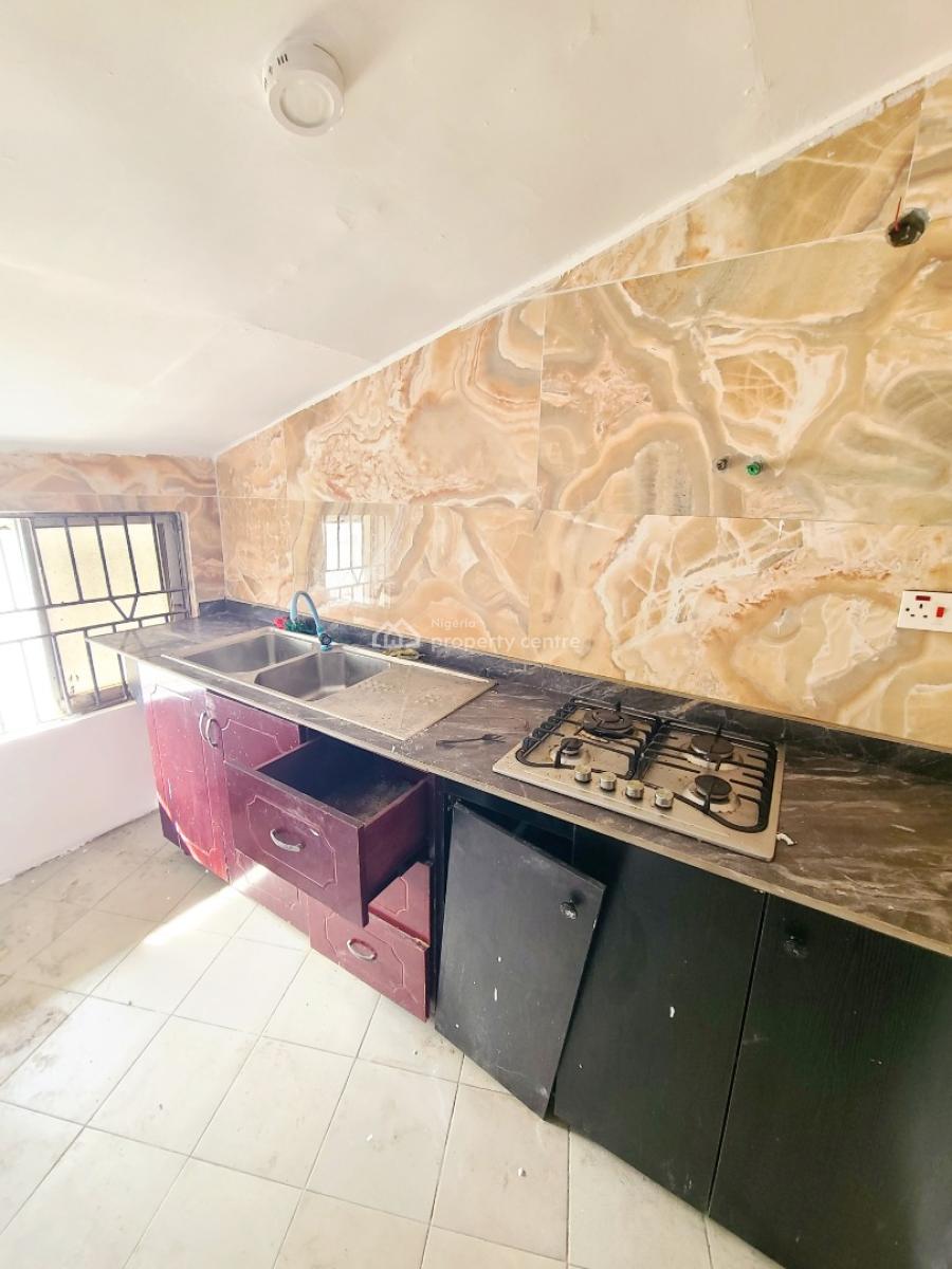 Newly Renovated 2 Bedroom Flat Upstairs, Agungi, Lekki, Lagos, Flat / Apartment for Rent