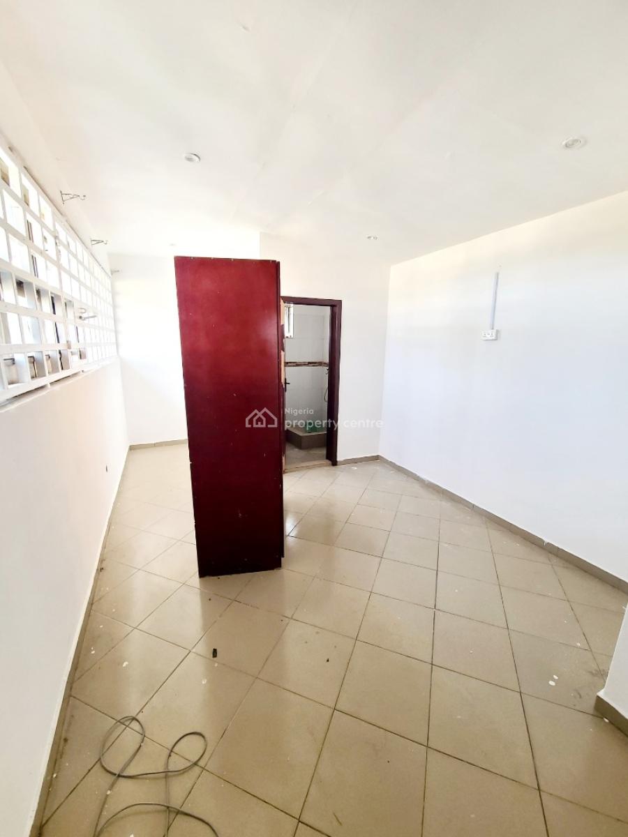 Newly Renovated 2 Bedroom Flat Upstairs, Agungi, Lekki, Lagos, Flat / Apartment for Rent