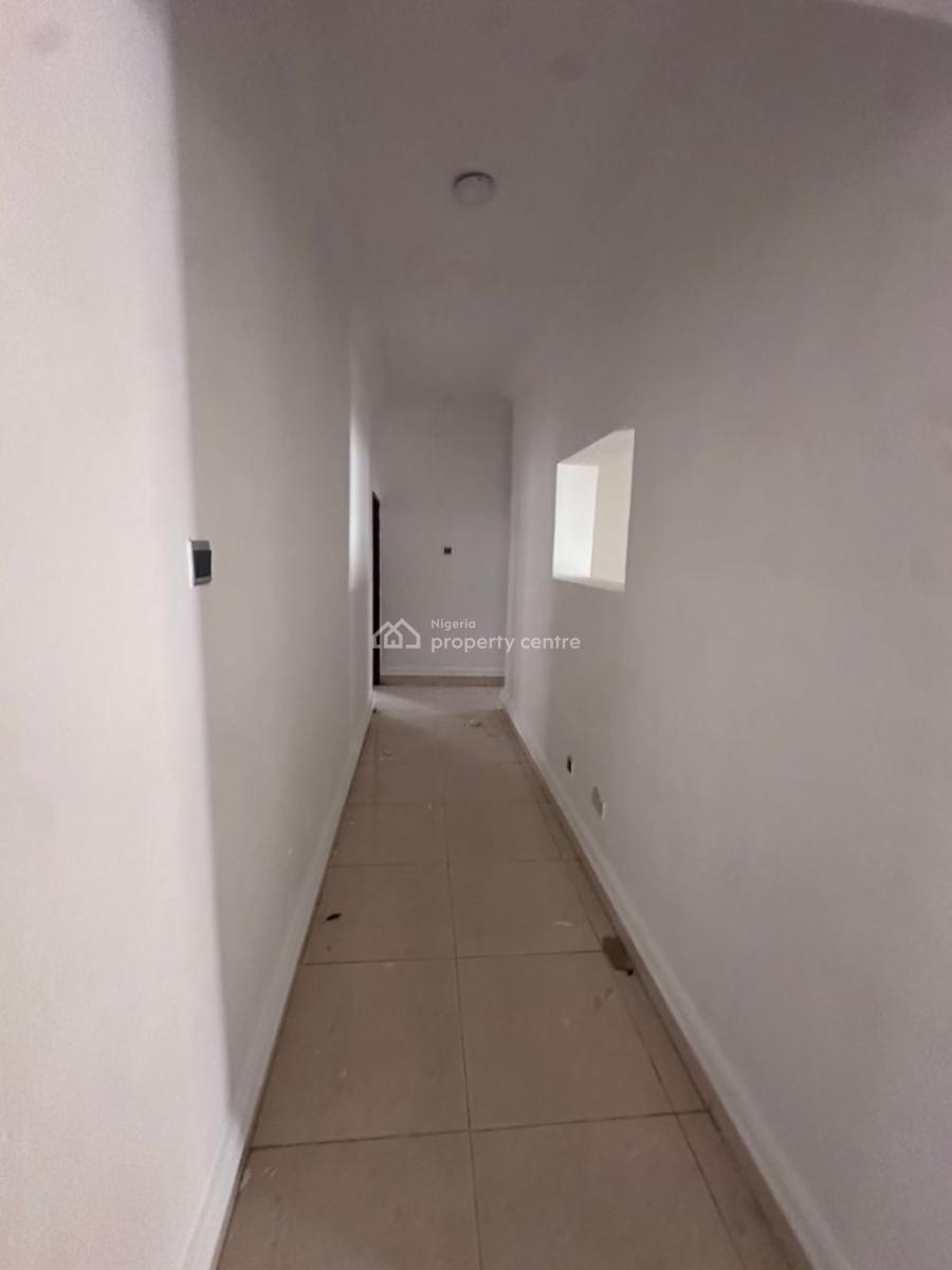 Spacious 3 Bedroom for Commercial Purpose, Ocean Breeze Estate, Ologolo, Lekki, Lagos, Commercial Property for Rent
