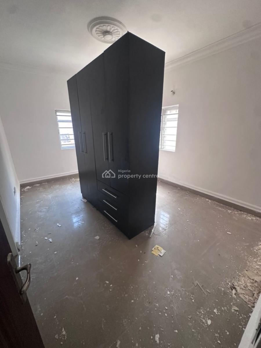 Spacious 3 Bedroom for Commercial Purpose, Ocean Breeze Estate, Ologolo, Lekki, Lagos, Commercial Property for Rent