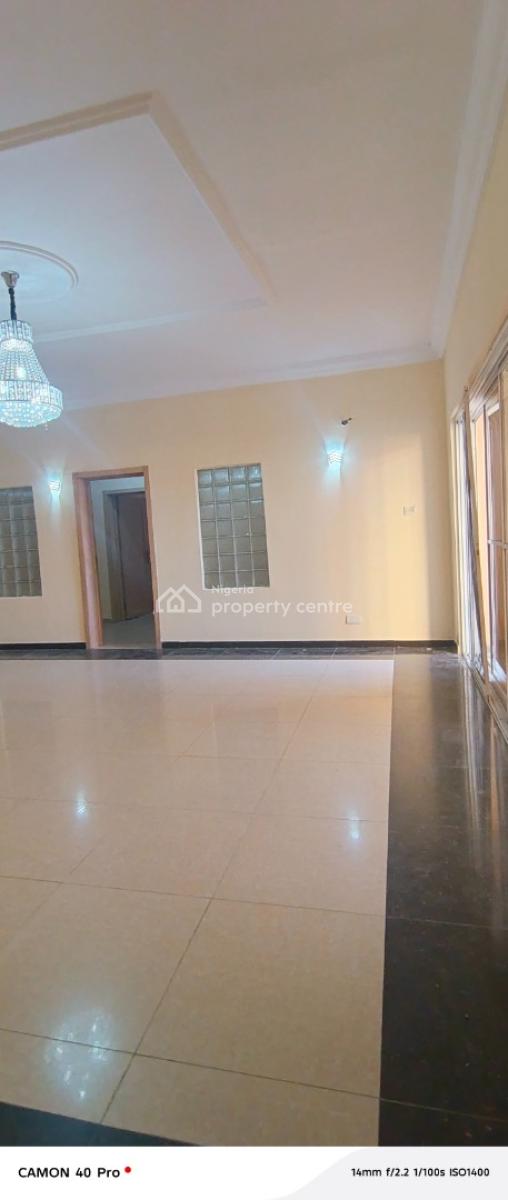 Three Bedroom Flat Ground Floor, Chevron, Lekki, Lagos, Flat / Apartment for Rent