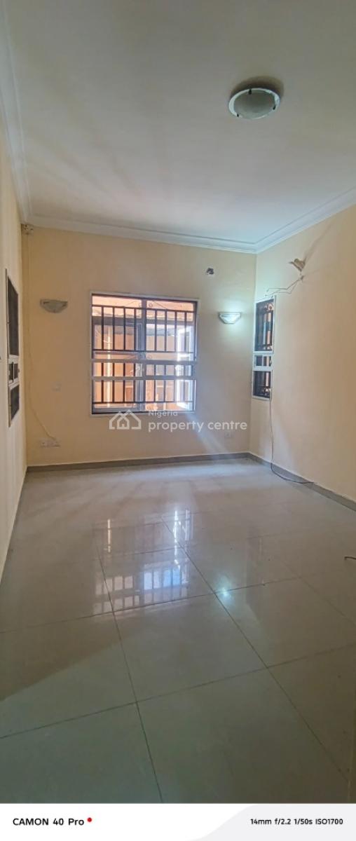 Three Bedroom Flat Ground Floor, Chevron, Lekki, Lagos, Flat / Apartment for Rent