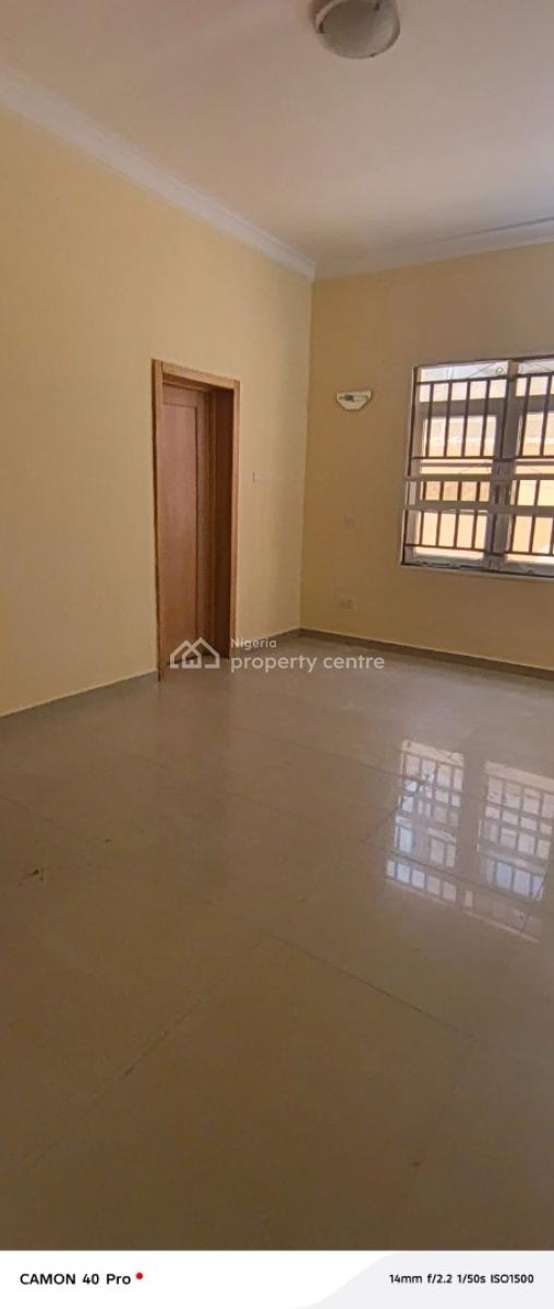 Three Bedroom Flat Ground Floor, Chevron, Lekki, Lagos, Flat / Apartment for Rent