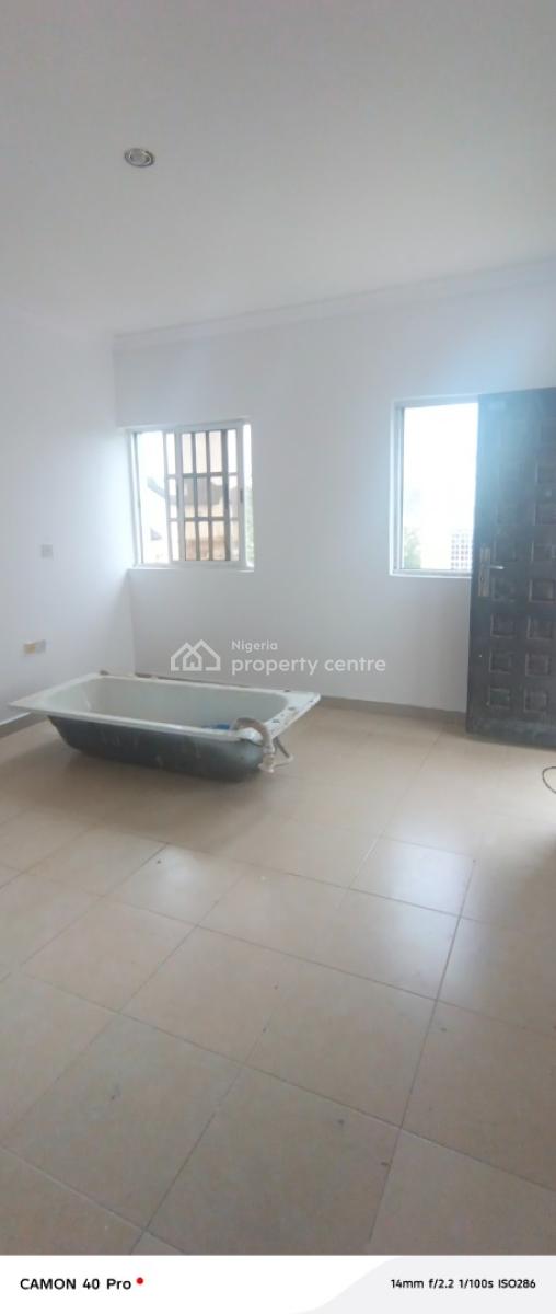 Mini Flat with Visitor Toilet, Carlton Gate Estate, Lekki, Lagos, Mini Flat (room and Parlour) for Rent