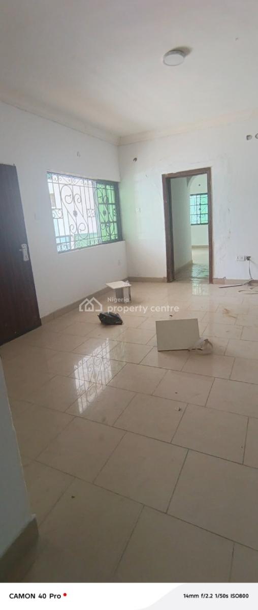 Mini Flat with Visitor Toilet, Carlton Gate Estate, Lekki, Lagos, Mini Flat (room and Parlour) for Rent