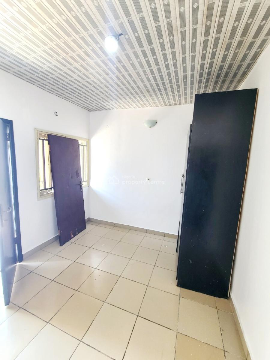 Newly Renovated 3 Bedroom Terrace Duplex, Ilasan, Lekki, Lagos, Terraced Duplex for Rent