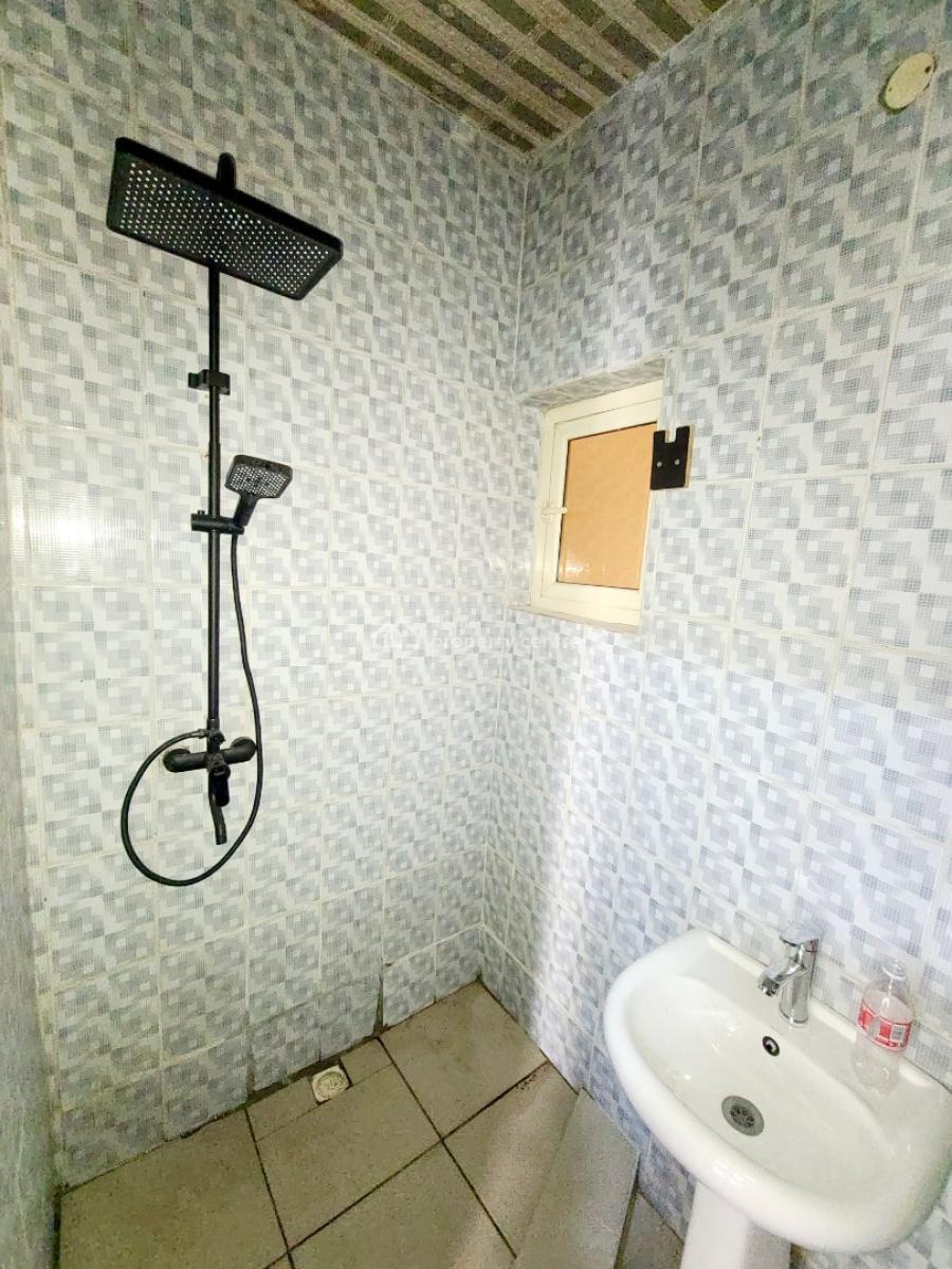 Newly Renovated 3 Bedroom Terrace Duplex, Ilasan, Lekki, Lagos, Terraced Duplex for Rent