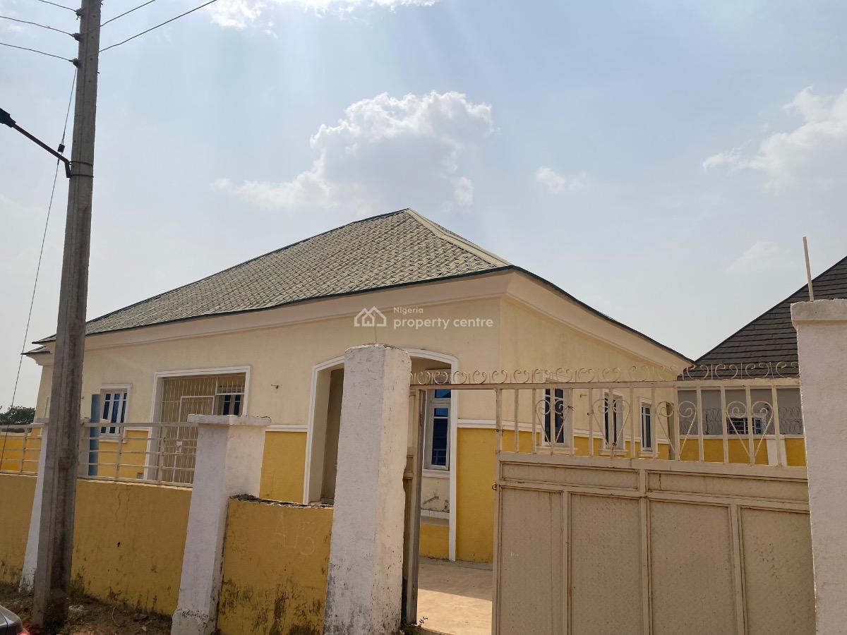 Luxury 3 Bedroom Bungalow, Kristal Court Estate, Lugbe District, Abuja, Detached Bungalow for Sale