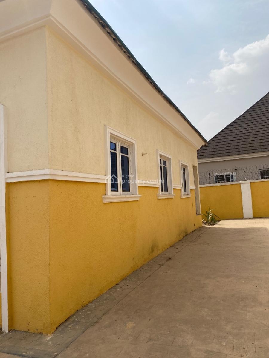 Luxury 3 Bedroom Bungalow, Kristal Court Estate, Lugbe District, Abuja, Detached Bungalow for Sale
