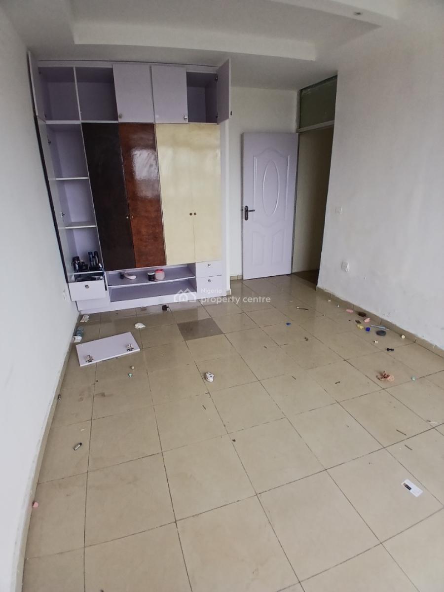 Serviced with 24/7 Power Supply 3 Bedroom Maisonette Apartment with an, Victoria Island (vi), Lagos, Flat / Apartment for Rent