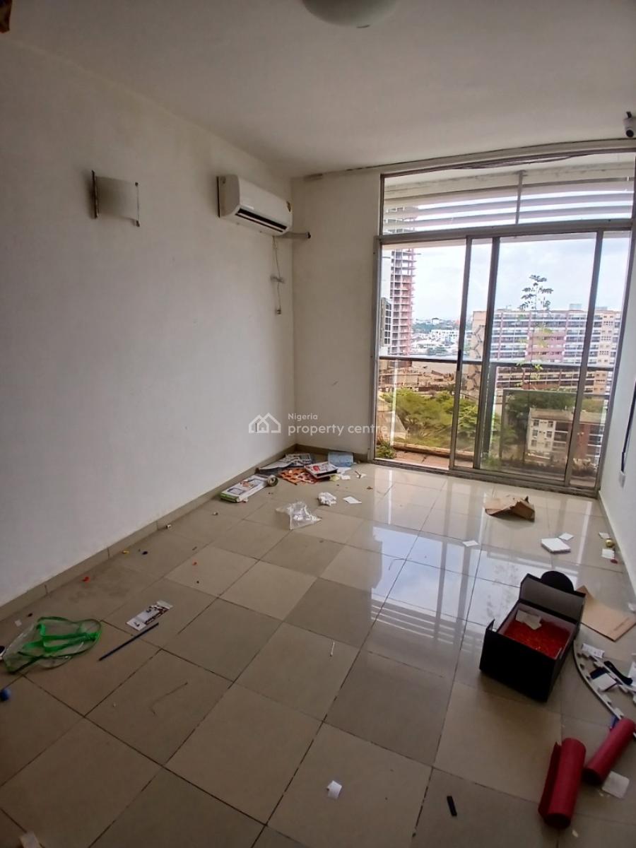 Serviced with 24/7 Power Supply 3 Bedroom Maisonette Apartment with an, Victoria Island (vi), Lagos, Flat / Apartment for Rent