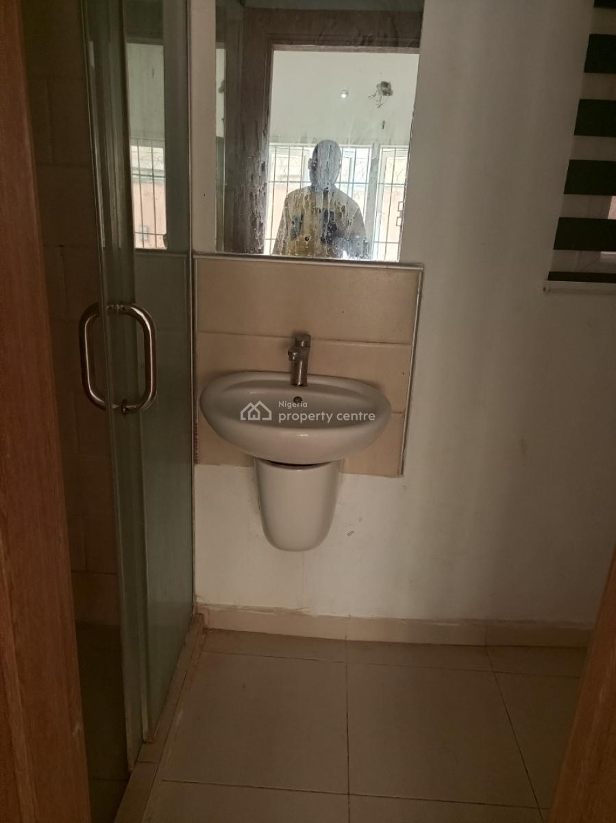Serviced 2bedroom Secured Estate, Agungi, Lekki, Lagos, Flat / Apartment for Rent