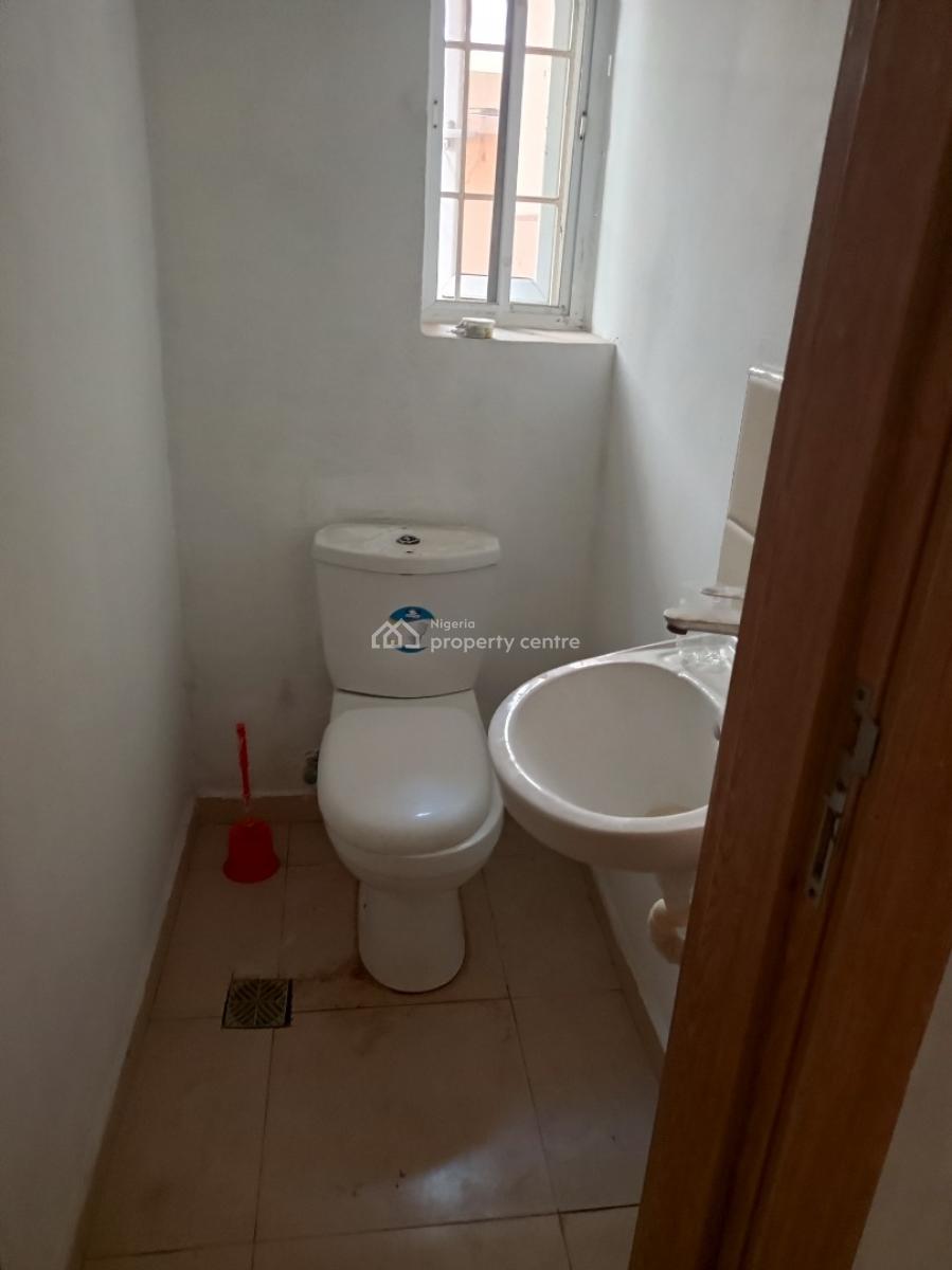 Serviced 2bedroom Secured Estate, Agungi, Lekki, Lagos, Flat / Apartment for Rent