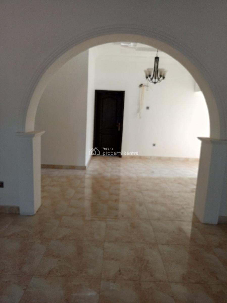 Spacious Pay N Move in 3bedroom with Bq Easy Access, Lekki Phase 1, Lekki, Lagos, Flat / Apartment for Rent