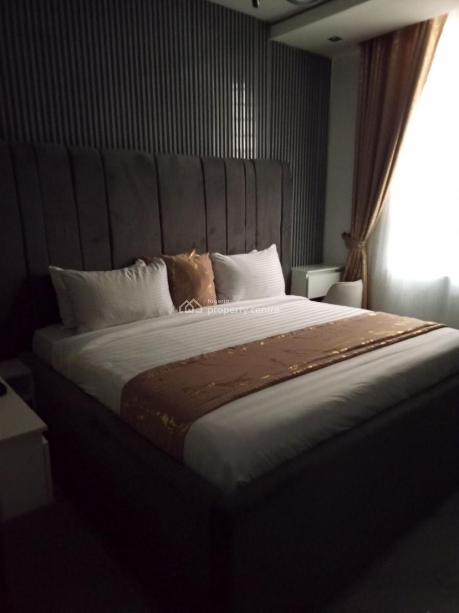 New Luxuriously Furnished 3bedroom with 24/7 Light, Lekki Phase 1, Lekki, Lagos, Flat / Apartment for Rent