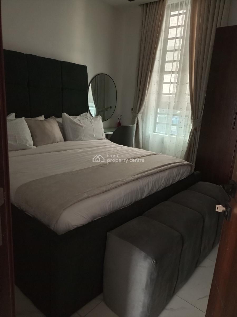 New Luxuriously Furnished 3bedroom with 24/7 Light, Lekki Phase 1, Lekki, Lagos, Flat / Apartment for Rent