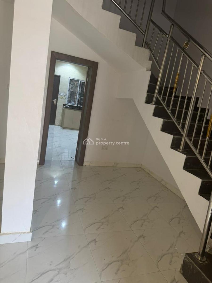 Beautifully Finished 3 Bedroom Maisonette with Bq, Cyberville Estate, Along Coastal Road Opposite Nike Art Gallery Road., Ikate, Lekki, Lagos, Semi-detached Duplex for Rent