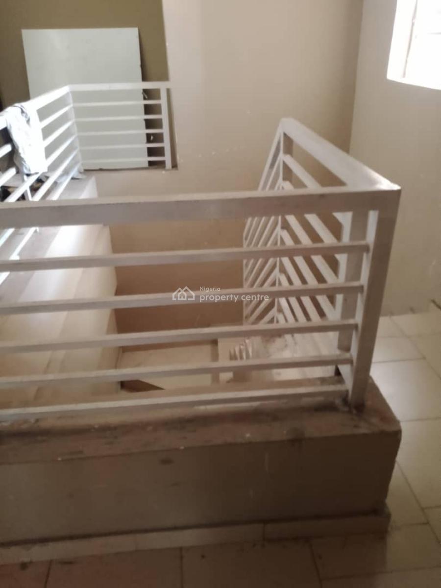 Room Self, Around, Vgc, Lekki, Lagos, Self Contain (single Rooms) for Rent