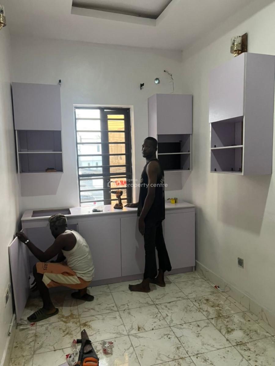 Spacious Master Bedroom Apartment, Ikota Gra, Ikota, Lekki, Lagos, Flat / Apartment for Rent