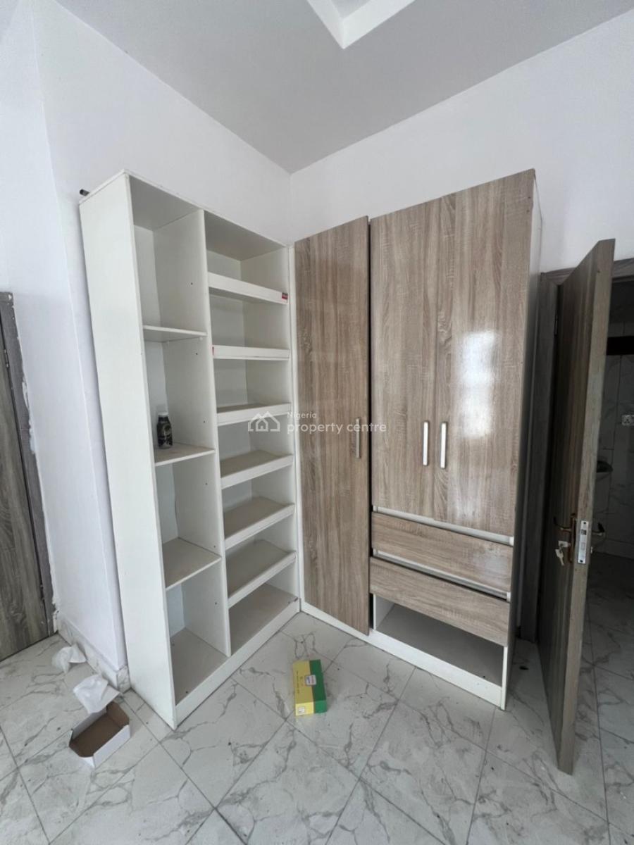 Spacious Master Bedroom Apartment, Ikota Gra, Ikota, Lekki, Lagos, Flat / Apartment for Rent