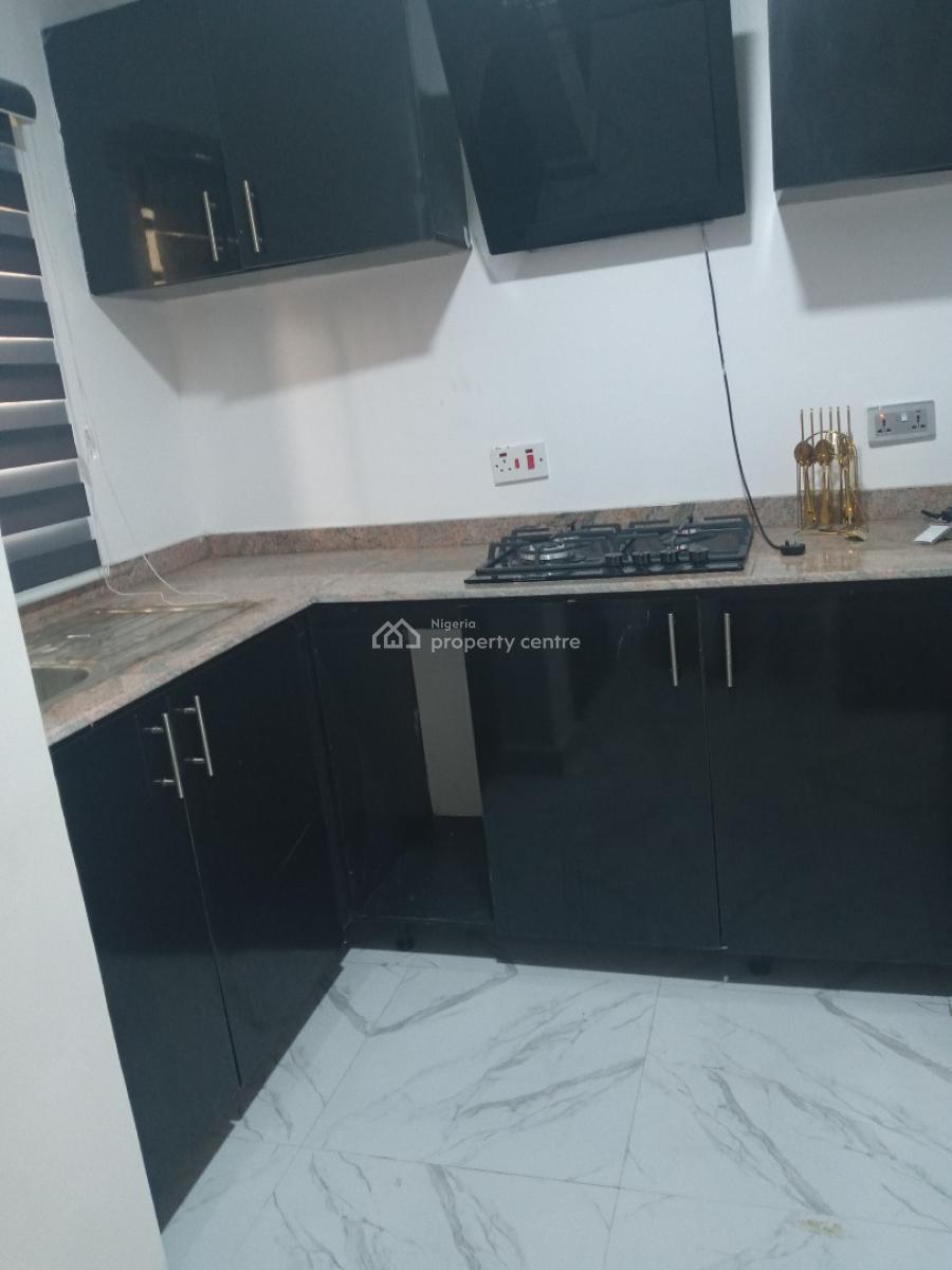 Luxury 2 Bedroom Flat, Alade Market Area Ikeja Allen Nigeria, Allen, Ikeja, Lagos, Flat / Apartment Short Let