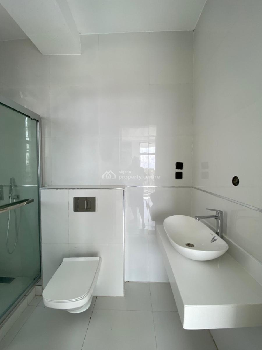 Beautifully Built 2 Bedroom Apartment for Investment, Ikate, Lekki, Lagos, Block of Flats for Sale