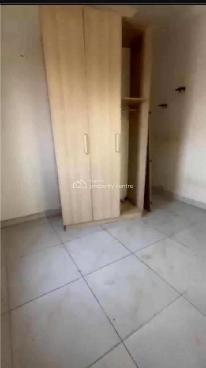 Large Mini Flat Upstairs, Ogombo Police Station, Ogombo, Ajah, Lagos, Mini Flat (room and Parlour) for Rent