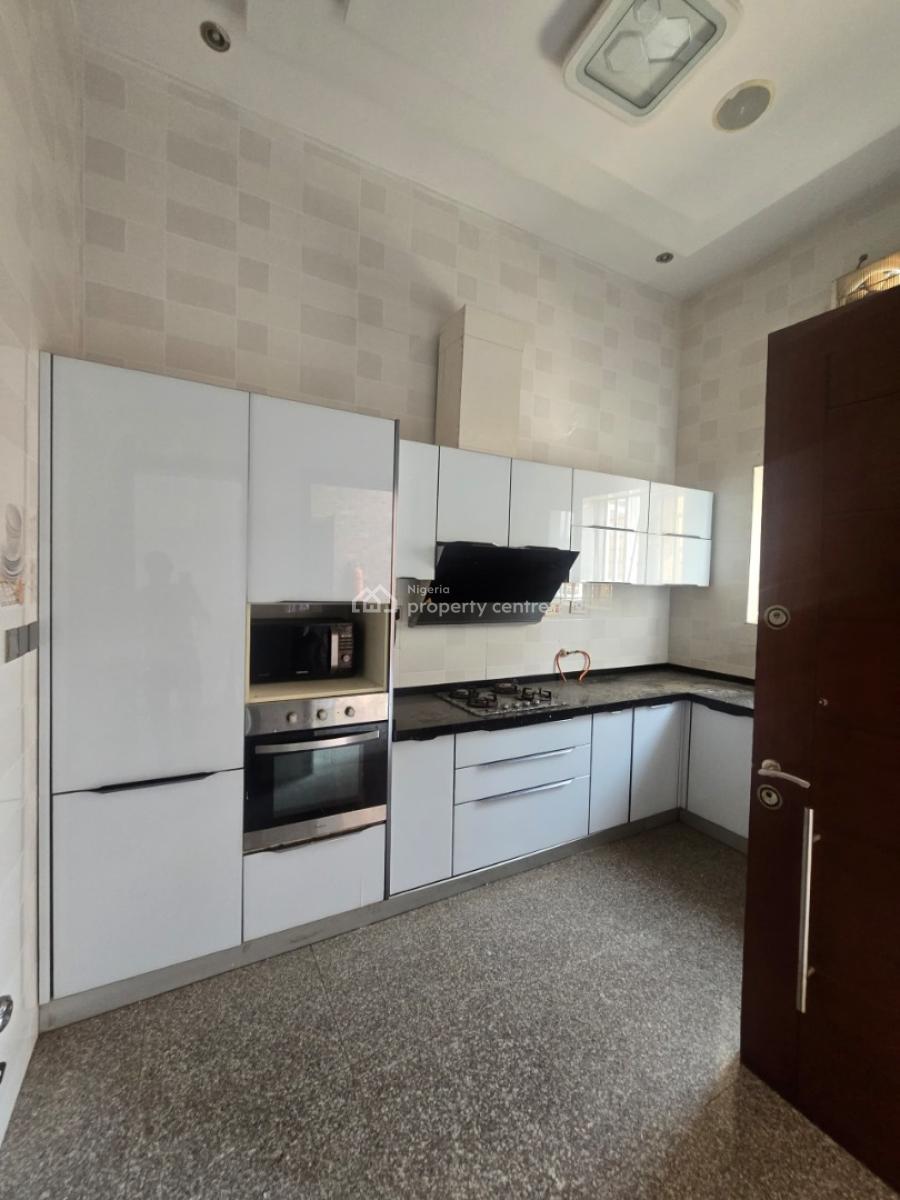 Lovely Serviced 3 Bedroom Flat with a Self-contain Bq, Banana Island, Ikoyi, Lagos, Flat / Apartment for Rent