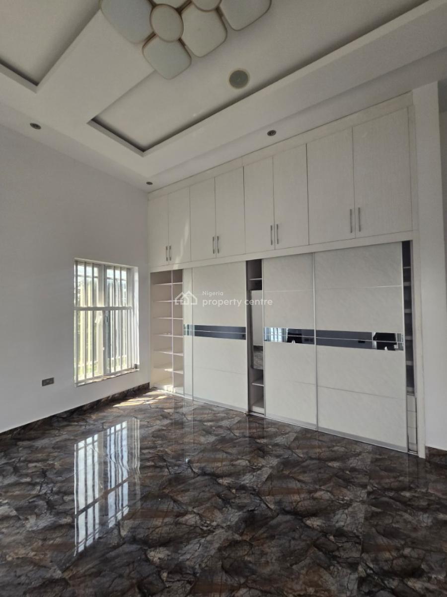 Lovely Serviced 3 Bedroom Flat with a Self-contain Bq, Banana Island, Ikoyi, Lagos, Flat / Apartment for Rent