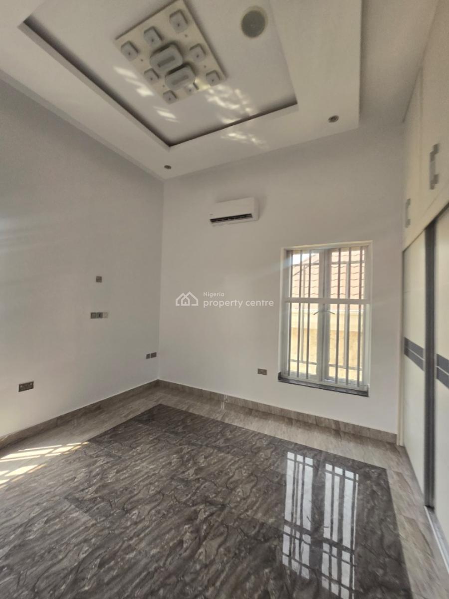Lovely Serviced 3 Bedroom Flat with a Self-contain Bq, Banana Island, Ikoyi, Lagos, Flat / Apartment for Rent