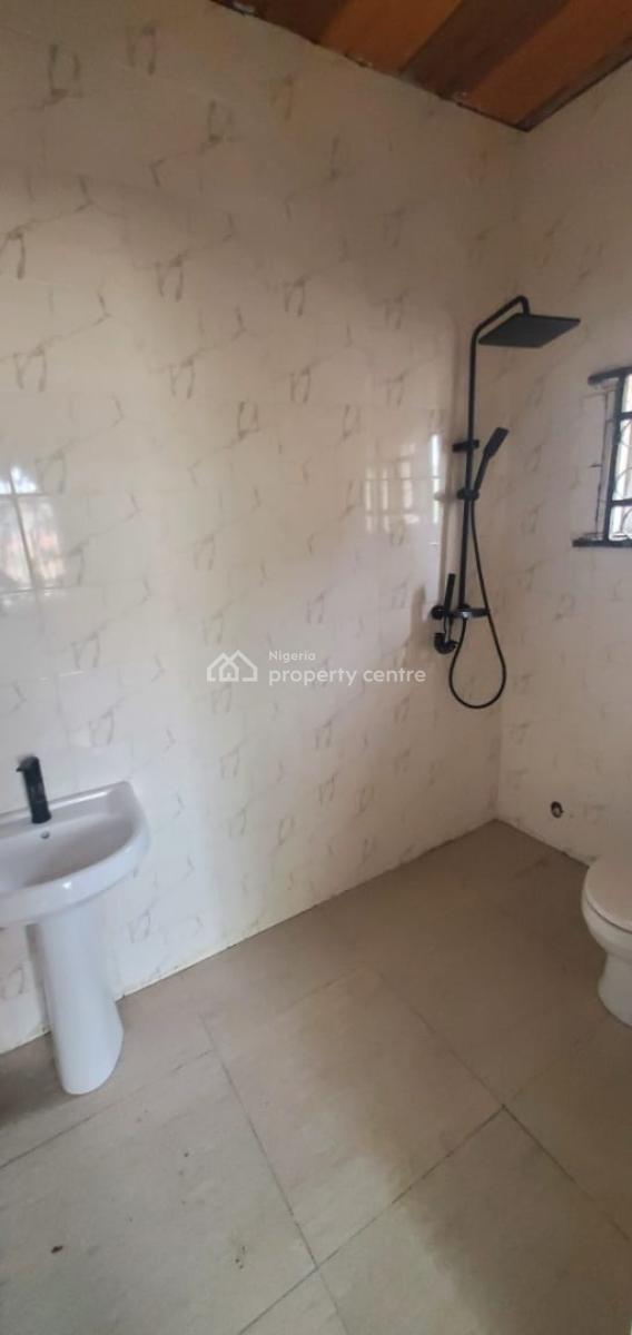 Spacious 1-bedroom Miniflat (upstairs) -- Admiralty Way, Lekki Phase 1, Admiralty Way Lekki Lagos Nigeria, Lekki Phase 1, Lekki, Lagos, Mini Flat (room and Parlour) for Rent