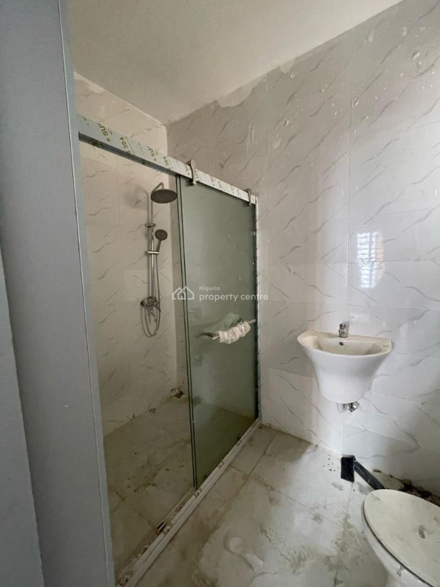 3 Bedroom Semi-detached House + 1 Room Bq., Harris Drive, Lekki Phase 2, Lekki, Lagos, Semi-detached Duplex for Rent