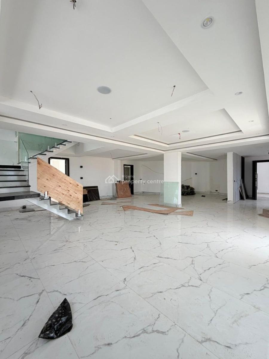 Beautiful 4bedroom Maisonette with a Bq,pool,elevator, Ikoyi, Lagos, Flat / Apartment for Sale