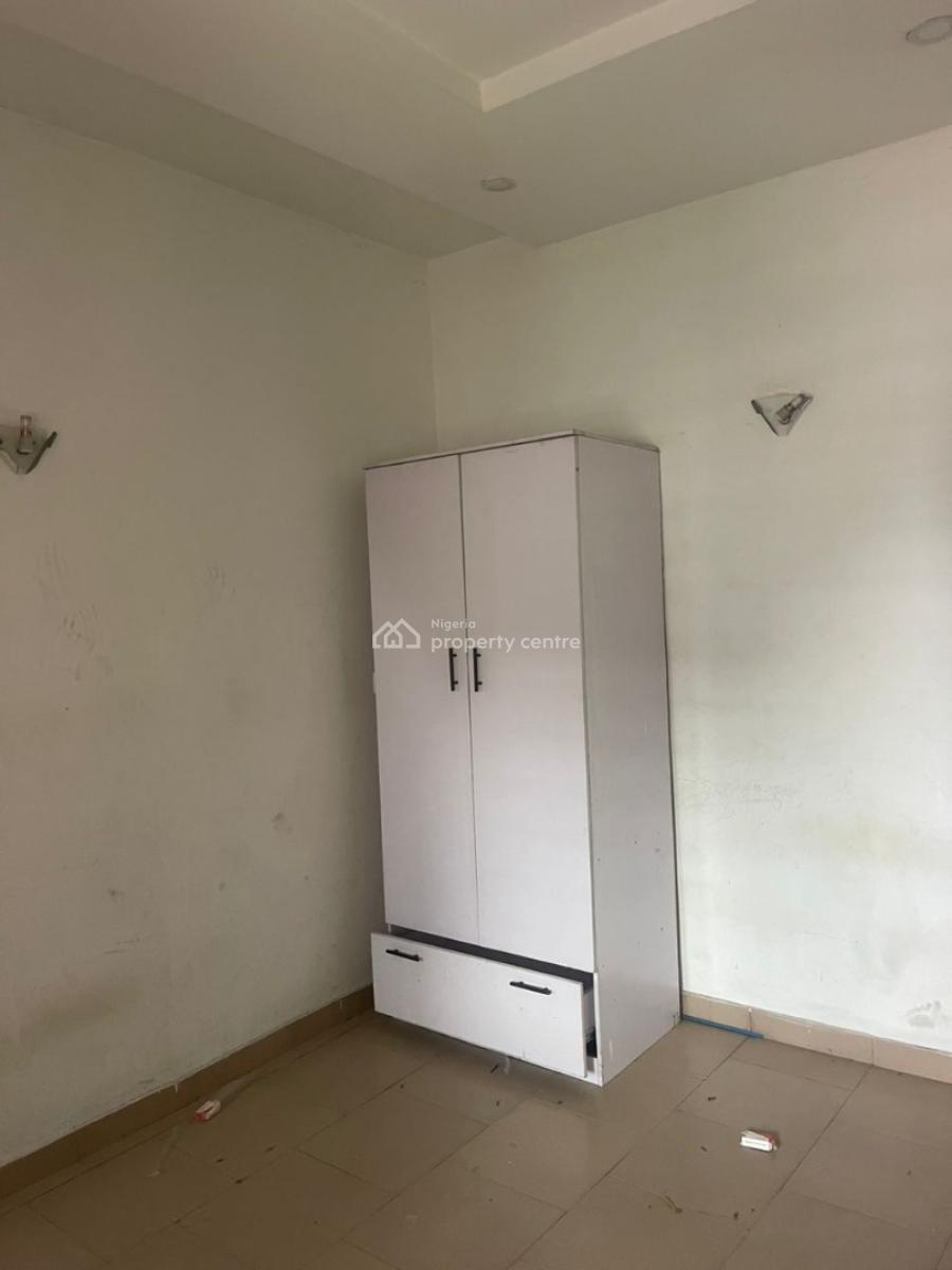 Luxurious Room and Self Contain Upstair, Ologufe Road Awoyaya Ibeju Lekki Lagos, Awoyaya, Ibeju Lekki, Lagos, Mini Flat (room and Parlour) for Rent