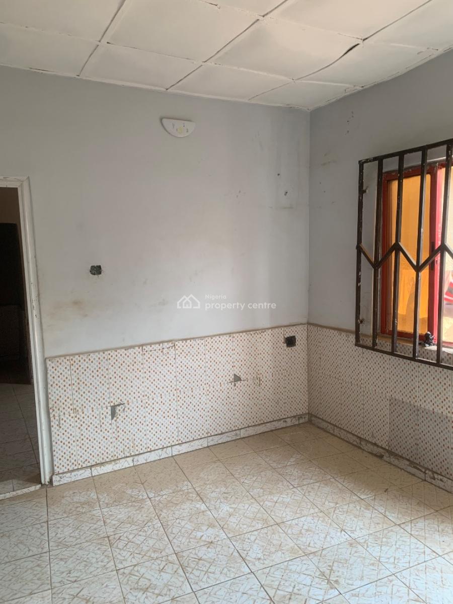 Spacious 1 Bedroom Flat, Berger Quarry By Labamba Hotel, Mpape, Abuja, Mini Flat (room and Parlour) for Rent
