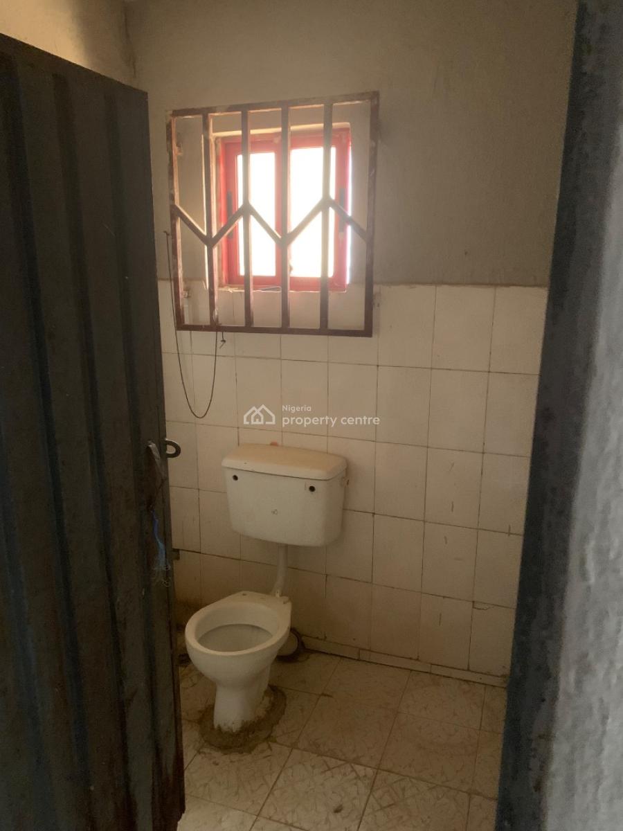 Spacious 1 Bedroom Flat, Berger Quarry By Labamba Hotel, Mpape, Abuja, Mini Flat (room and Parlour) for Rent