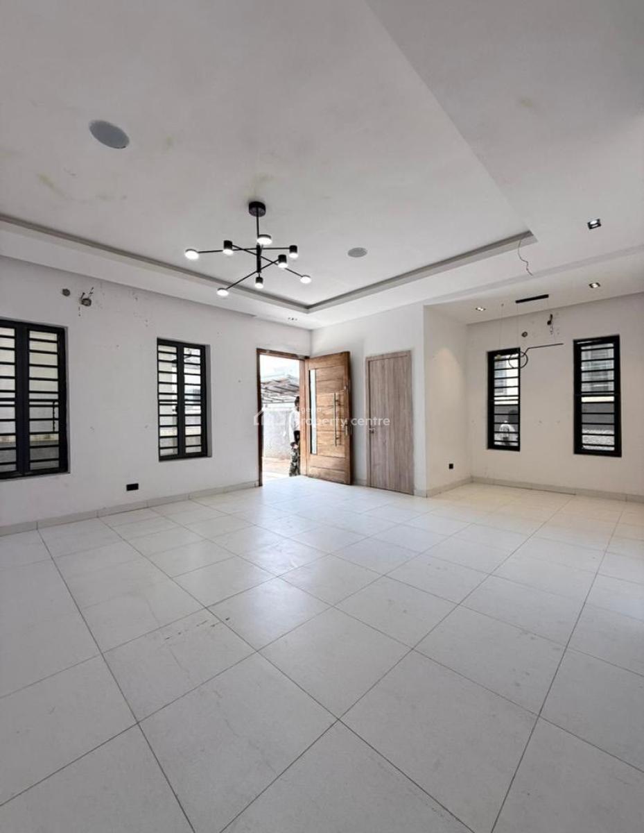 Well Maintained Spacious 4-bedroom Duplex, Ikota Villa Estate, Ikota, Lekki, Lagos, Semi-detached Duplex for Rent