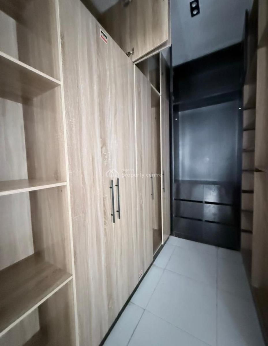 Well Maintained Spacious 4-bedroom Duplex, Ikota Villa Estate, Ikota, Lekki, Lagos, Semi-detached Duplex for Rent